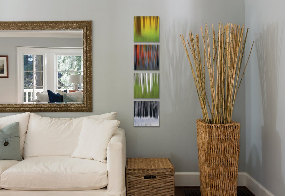 Картина в гостиную напротив зеркала