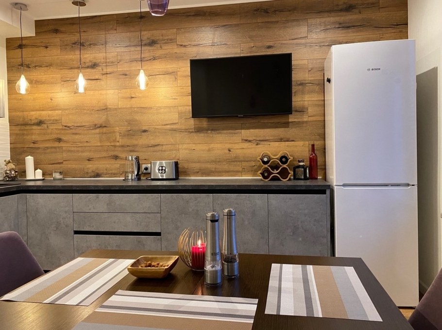 Гарнитур без верхних шкафов