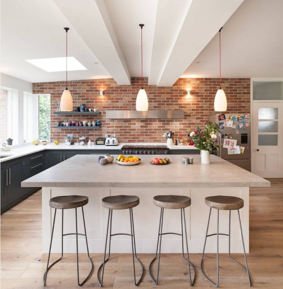 Кухня без навесных шкафов