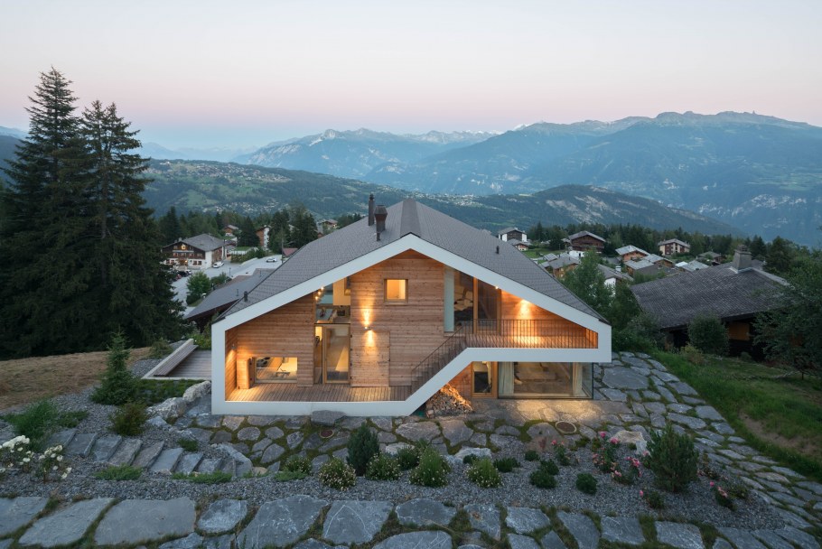 Дом 100 кв м проекты одноэтажных в стиле Шале