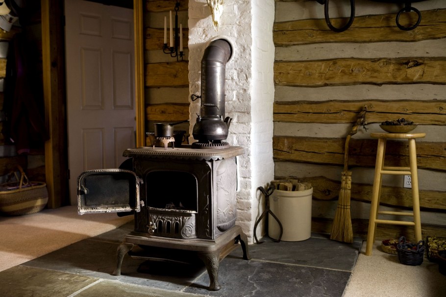 Отделка печки декоративным камнем