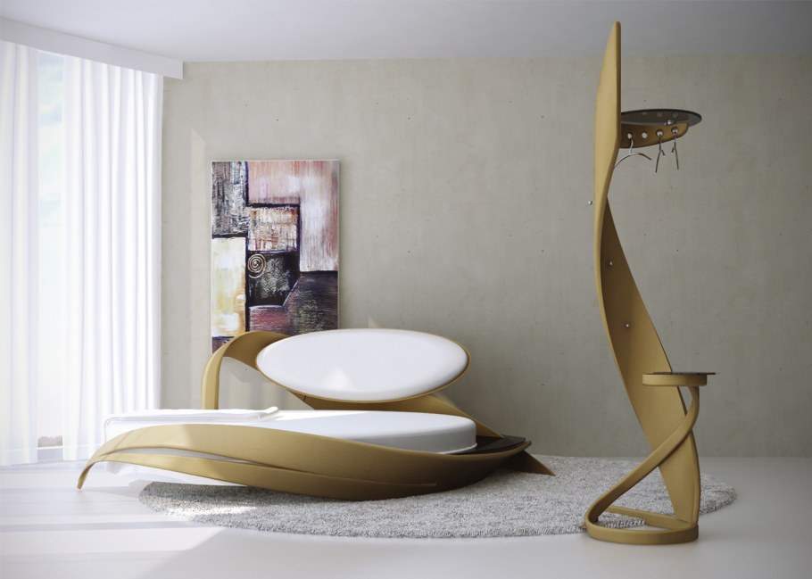 Удобный стул из фанеры