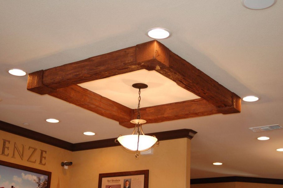 Фальшбрус на потолок