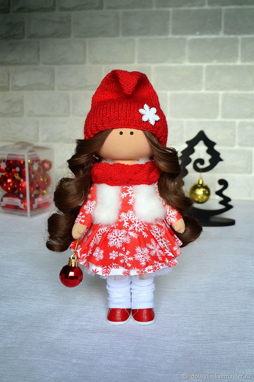 Новогодняя интерьерная кукла своими