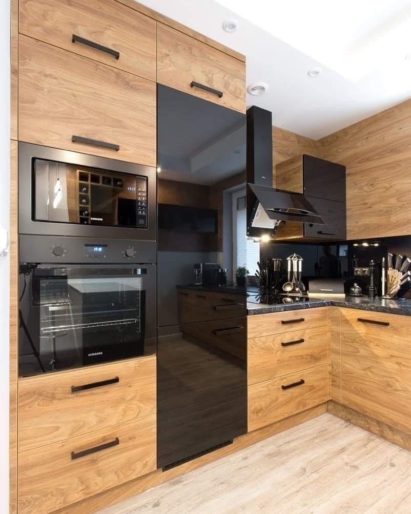 Кухня под дерево