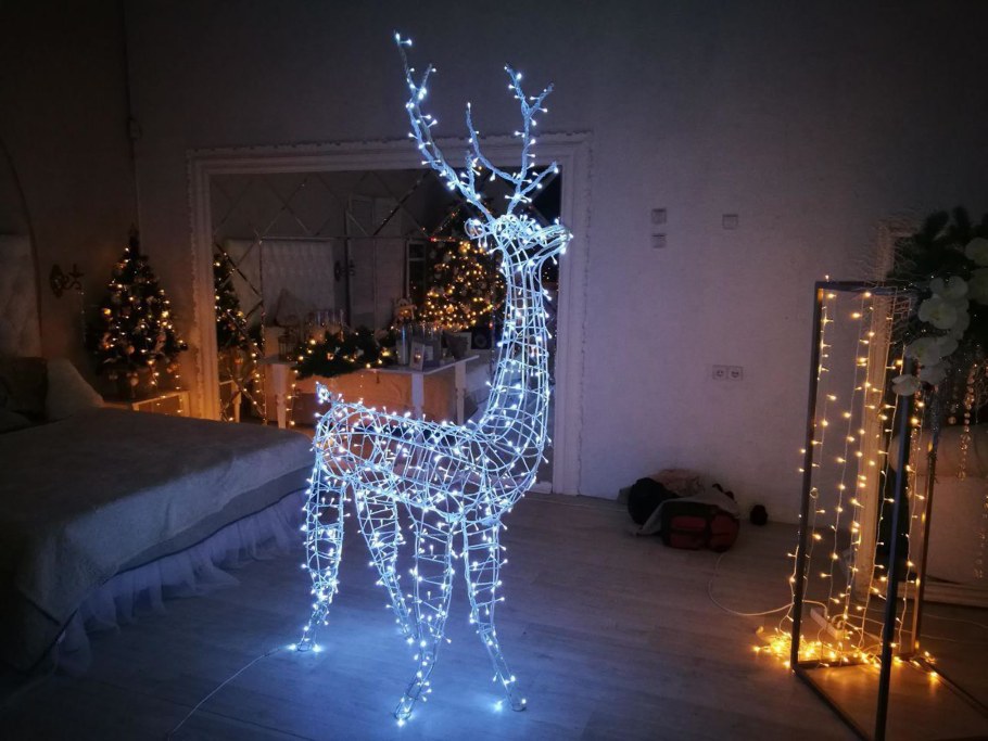 Гирлянда олень светящийся