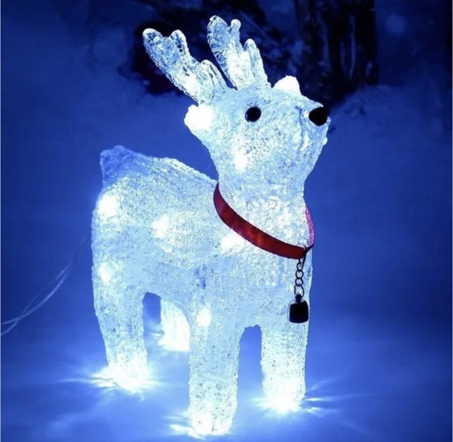 Новогодние олени светящиеся