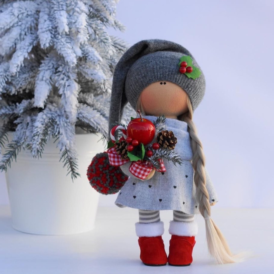 Новогодние текстильные куклы