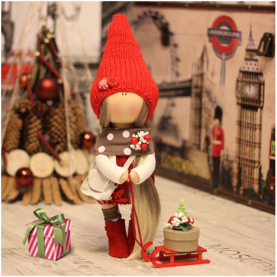 Интерьерная кукла новый год