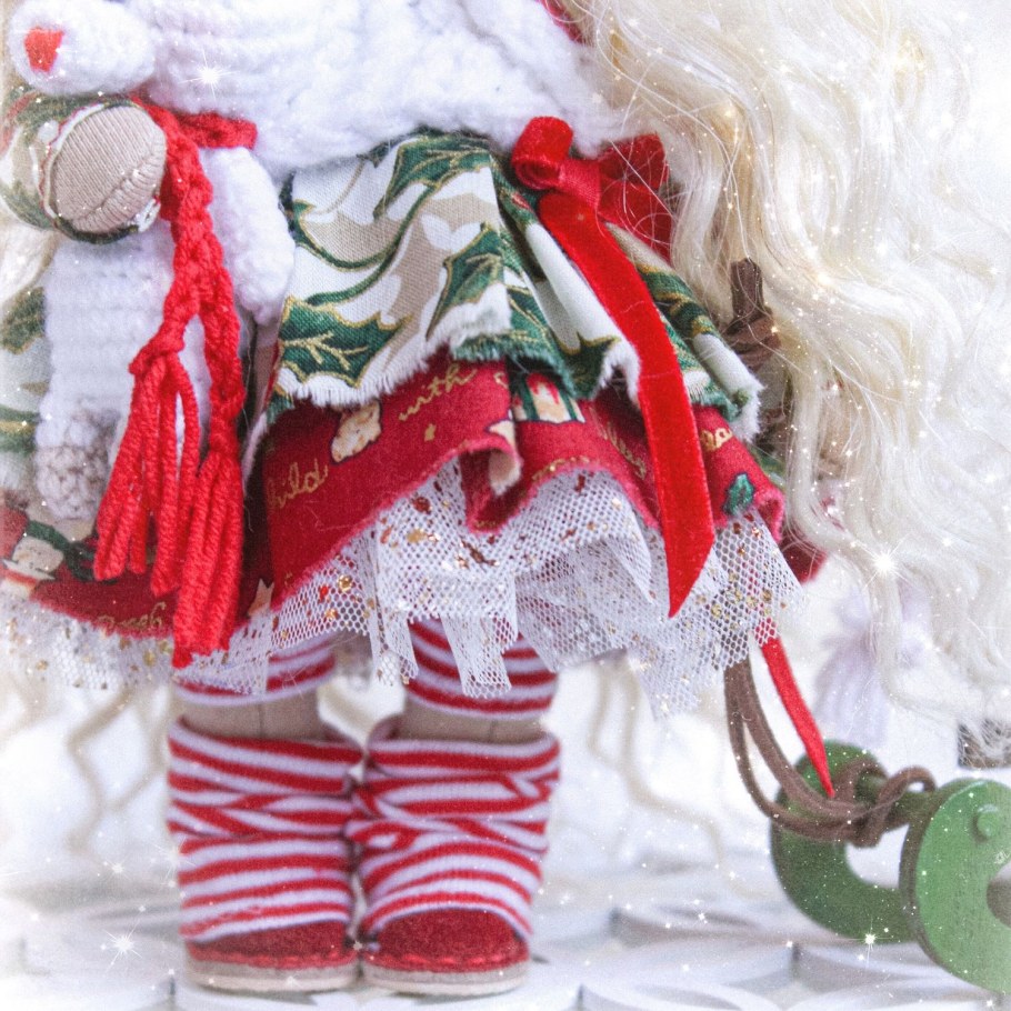 Интерьерная кукла новый год