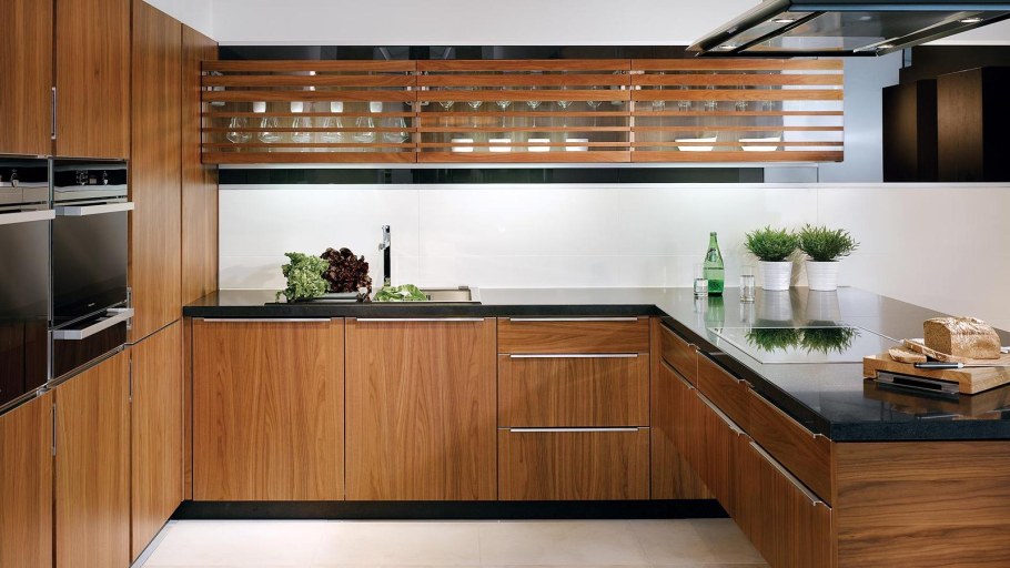 Кухня шпон американский орех Феникс