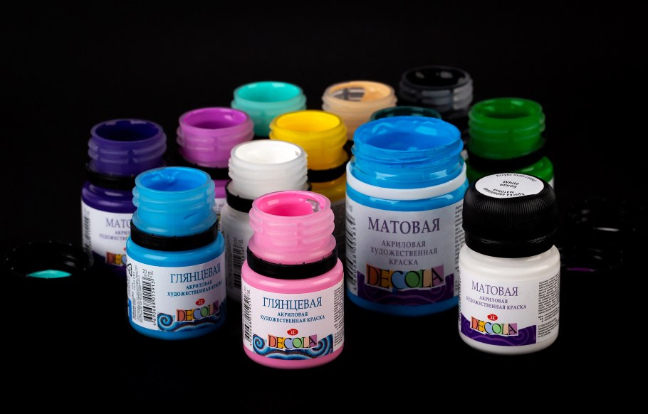 Акриловые краски Decola