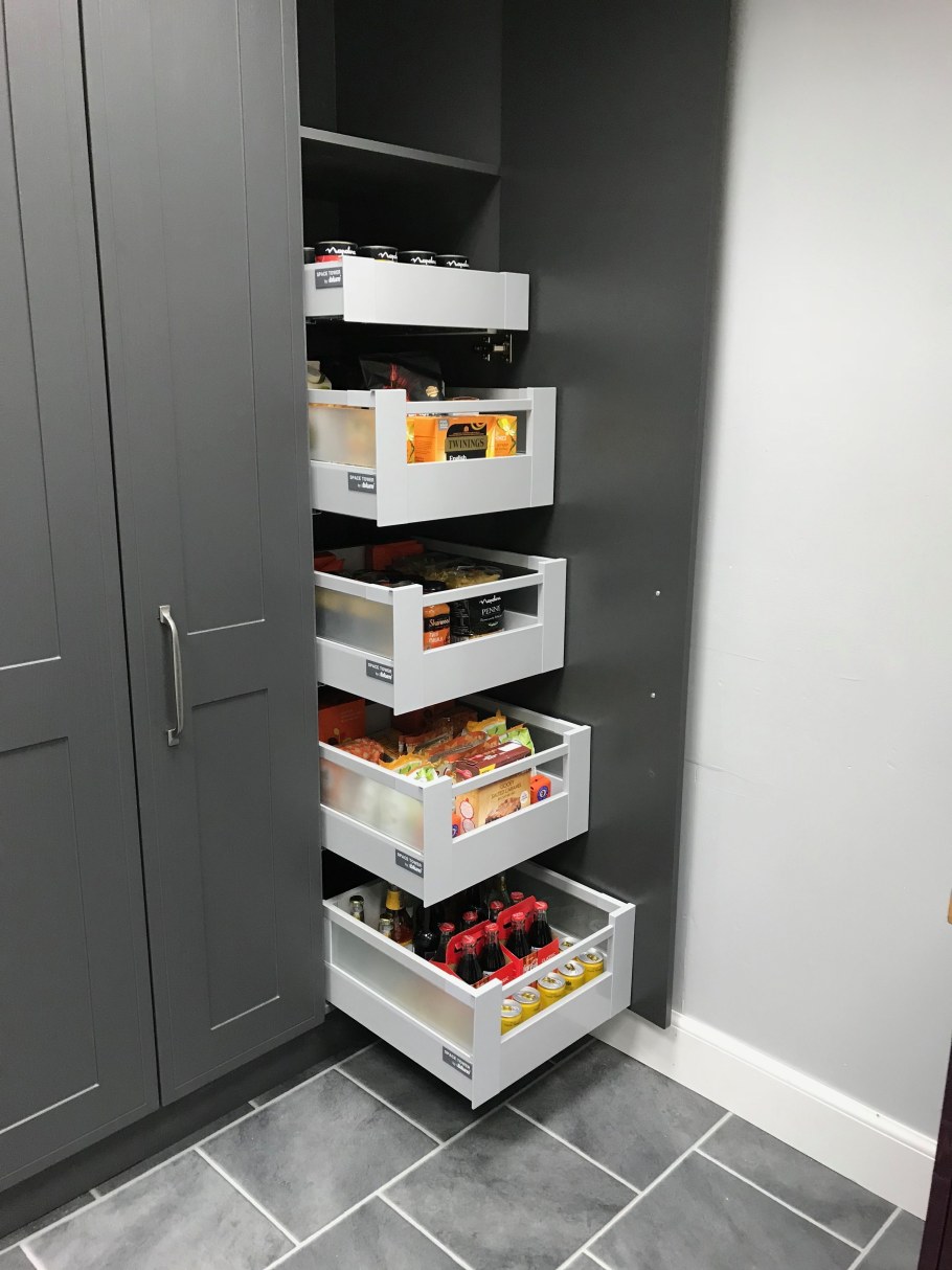 Шкаф Блюм Спейс Тауэр