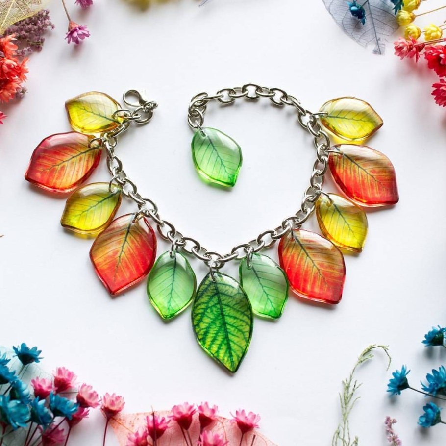 Ювелирные украшения из эпоксидной смолы