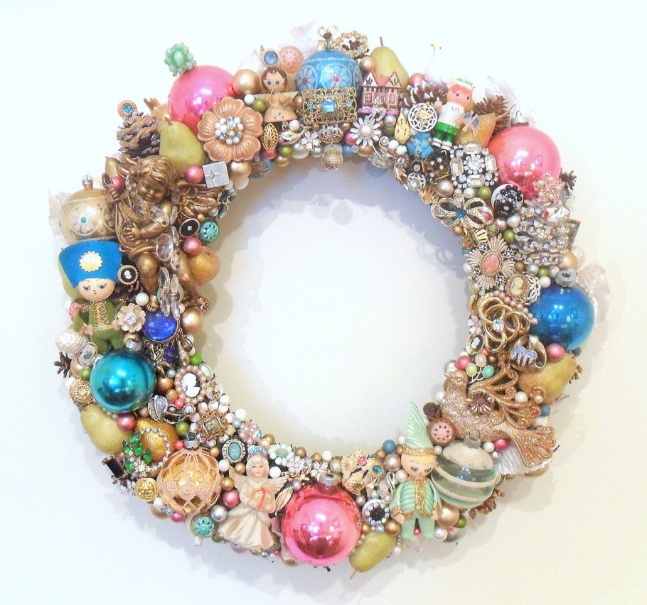 Поделки из старой бижутерии своими руками