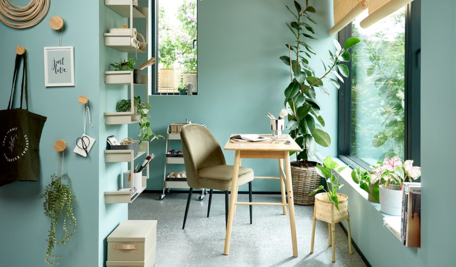 Spring background Home