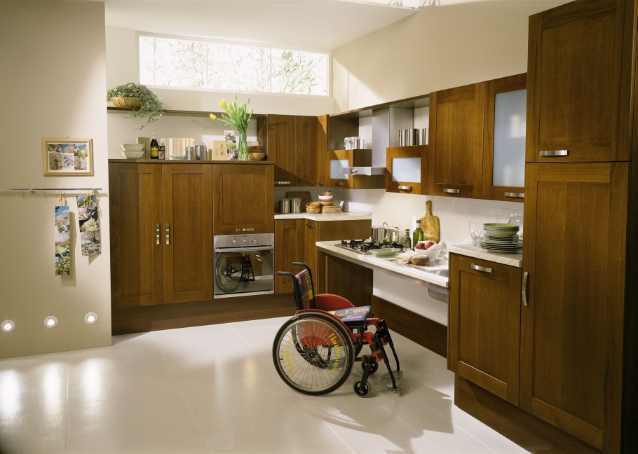 Кухня для инвалида колясочника